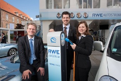 RWE und Renault bieten Informationen zur zukünftigen E-Mobilität auf den Kieler Wochen